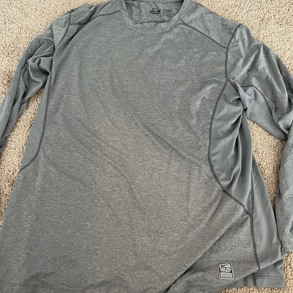 Nike pro combat